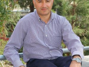 Yaş büyüdükçe kitap okuyan öğrenci sayısı azalıyor