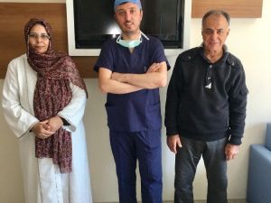 Libyalı kadın hasta İzmir’de şifa buldu