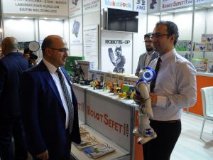 Eğitim teknolojileri ve okul ekipmanları fuarı Educashow, kapılarını açtı