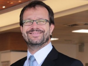 Bahar alerjisine ışık tedavisiyle çözüm