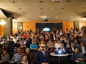 3D teknolojisiyle canlı burun estetiği toplantısı