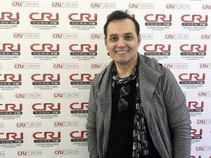 Zafer Peker sahte Youtube tıklaması yapan şarkıcılara seslendi