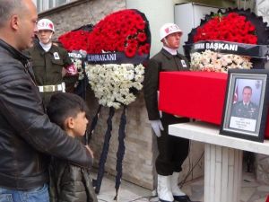 Şehit Binbaşı Şenol Uşak’ta son yolculuğuna uğurlandı
