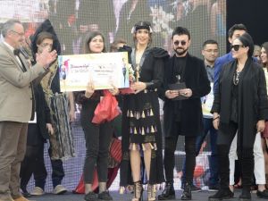 Moda ve sanat dünyasını buluşturan yarışma