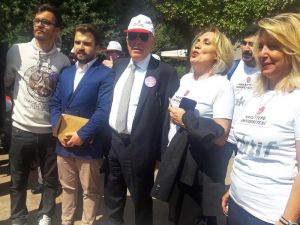 Hacettepe Üniversitesinin 50. yılında sağlık için yürüdüler