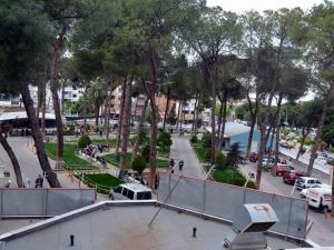 Salihli Devlet Hastanesinde çevre düzenlemesi