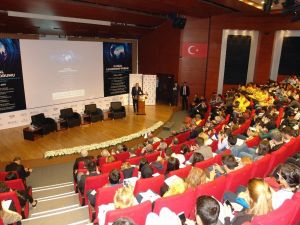 BAU’dan KKTC Cumhurbaşkanı Akıncı adına burs müjdesi