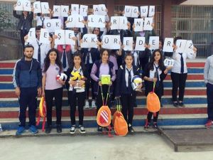 Öğrenciler Diyarbakır ve Şırnak’a dostluk eli uzattı