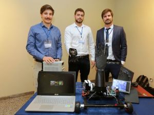 Üniversiteliler bomba imha eden robot tasarladı