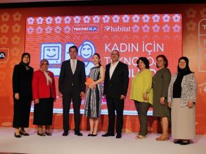 TeknoSA, 2023’e kadar 25 bin kadını teknoloji okur-yazarı yapacak