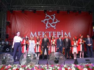 Mektebim’de mezuniyet töreni yapıldı