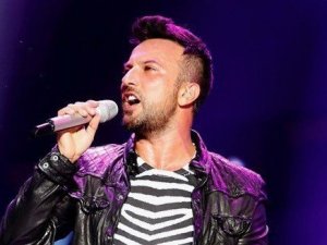 Tarkan, Fizy’nin yeni yüzü oldu