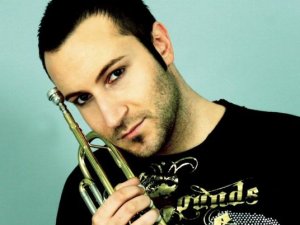 Sedat Yüce’den Müziğe Teşvik Primi