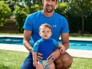 Huggies bu seneki kampanyası için şampiyon yüzücü Phelps ile anlaştı