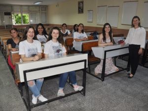 Görme engelli kadınlar: ’Ben de her kadın gibi anne olabilirim’