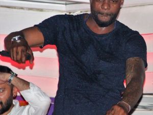 Pascal Nouma sahnelerin tozunu attırdı