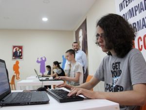 Yazılım dahisi Marco, “Çocuklarınızı bilgisayar oyunlarından tamamen uzaklaştırmayın”