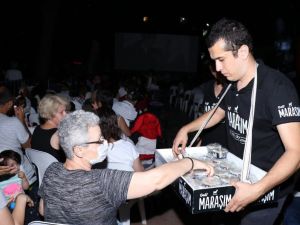 Üstün Lezzet ödüllü Maraş dondurması İzmir’de tanıtıldı