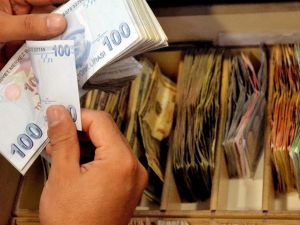 Serbest piyasada döviz fiyatları