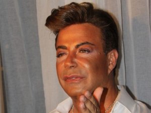 Fatih Ürek ’15 bin liralık kostüm’ dedikodusuna son noktayı koydu