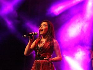 Burcu Güneş, vücudundaki lekenin sırrını açıkladı