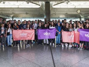 Uğur’lu öğrenciler, dünyanın saygın lise ve üniversitelerinden kabul aldı