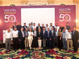 “Geleceğin Eğitiminde 50. Yıl” Kiev’de tartışıldı
