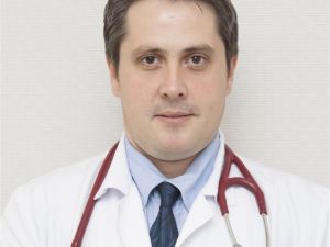 İç Hastalıkları Uzmanı Dr. Ömer: "Güneş çarpması tedavi edilmezse ölüme neden olabilir"