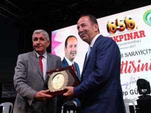 Ünlü sanatçı Buray, Edirnelilerle buluştu