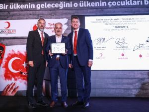 Türkiye Vodafone Vakfı ve Türk Kızılayı’ndan şehit ailelerine destek