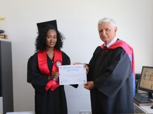 Gift,"Başarı adımlarımı GAÜ ile birlikte atmaya devam edeceğim"