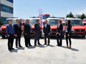 Mercedes, EMS A.Ş.’nin başarısını tebrik etmek üzere Türkiye’ye ziyarete geldi