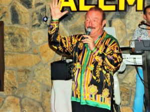 Usta sanatçı Nejat Alp Taverna kültürünü Bodrum’a taşıtı