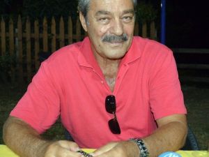 Kadir İnanır: “Dünyanın hiçbir gücü sanatın karşısında duramaz”