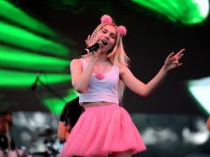 Aleyna Megastarı da solladı