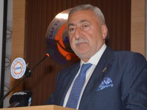 Palandöken: “Köyler eski şaşalı günlerine tekrar kavuşmalı”