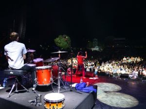 Nilüfer Müzik Festivali, Maximo Park ile doruğa çıktı