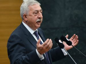 Palandöken: “Bankalar kârda, vatandaş takipte”
