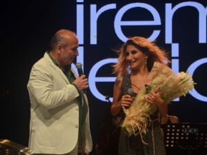 Ünlü sanatçı İrem Derici, "En sevdiğim yemek kuru fasulye"