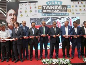 Uşak’ta Tarım ve Hayvancılık Teknolojileri Fuarı kapılarını açtı