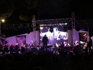 Kuşadası’nda flüt konseri