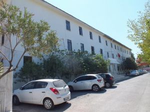 Milas’ta eski devlet hastanesi yıkılıyor