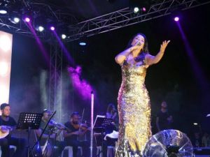 Selendi’nin kurtuluş coşkusu Zara ile taçlandı