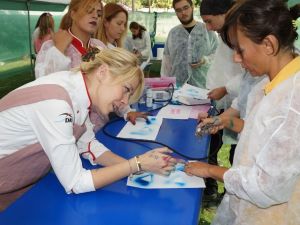 Pasta yapmayı öğrenmek için İncirliova’da kampa girdiler