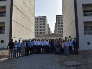 TOKİ Başkanı Turan Yunuskent’i inceledi