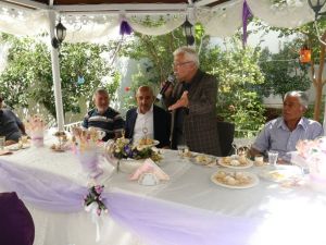 Eski Bakan Dinçerler Meslek Zenginleştirme merkezlerini gezdi