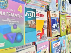 Türkçe 6. sınıf kitaplarındaki ’ayılı’ karikatürün yer aldığı 13’üncü sayfa imha edildi