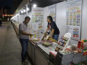 Atatürk Kent Park kitap kurtlarını bekliyor