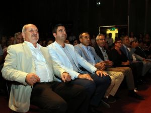 Oğuz Aksaç konseri ile Kartal’da Kafkas rüzgarı esti