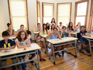 TEOG ve LYS öğrencilerine ücretsiz kurs